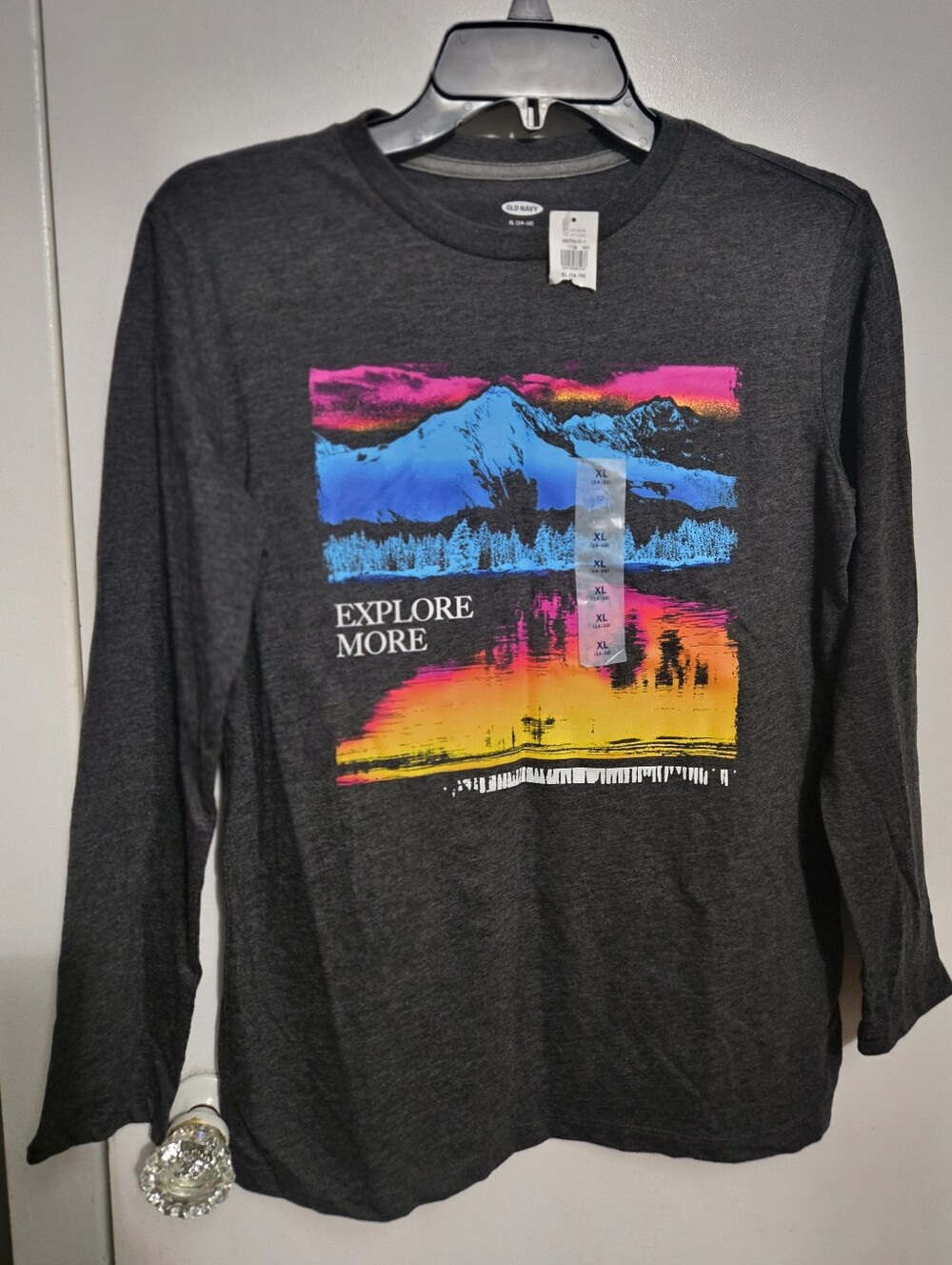 Old Navy Graphic Long Sleeve Shirt